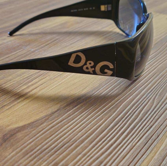 Dolce&Gabanna vintage black sunglasses
